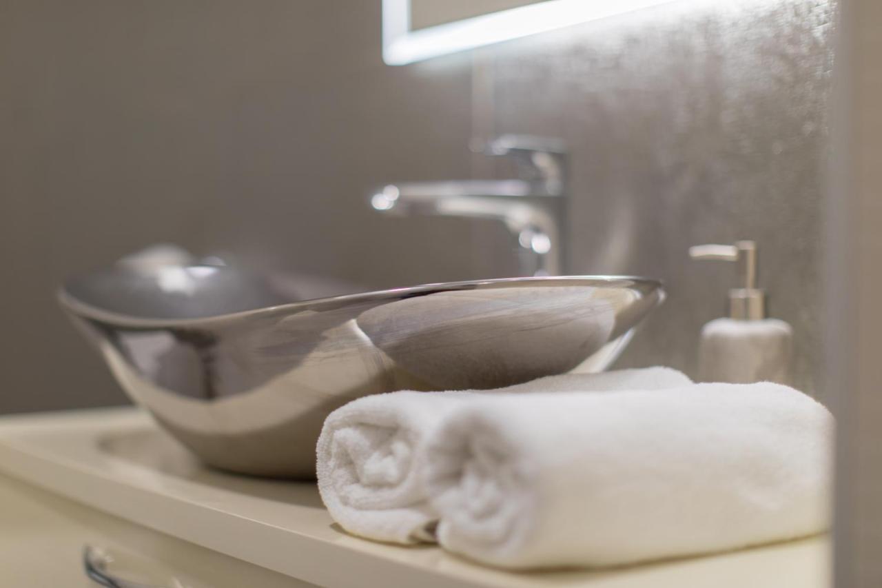 Apartmani I Sobe Pejacevic Όσιγιεκ Εξωτερικό φωτογραφία